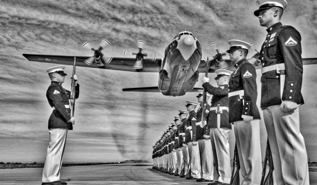 بستۀ بمب هسته ای از ایالات متحدۀ آمریکا هنر جنگ – مانلیو دینوچی – حمید&nbsp;محوی