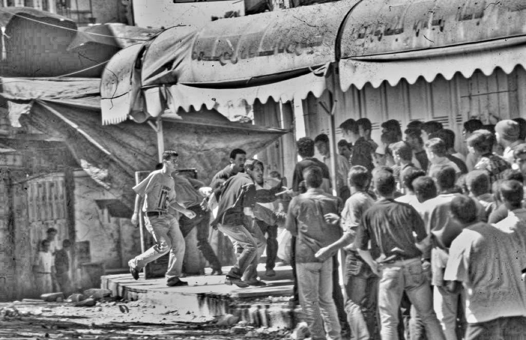 صلح یک کلیشه است و جنگ به معنای آن وقتی ست  که غرب نتواند بی آنکه با مقاومت روبرو نشود جهان را کنترل کند – آندره ویچک – حمید&nbsp;محوی