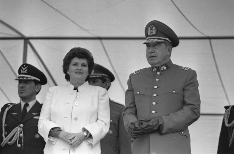 chile_augusto_pinochet_lucia_hiriart