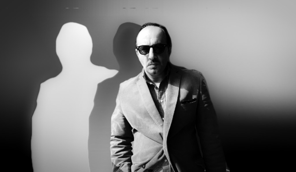 در نام نهادن آنچه خود را ننامیدنی می‌خواند – وحید&nbsp;اسدی