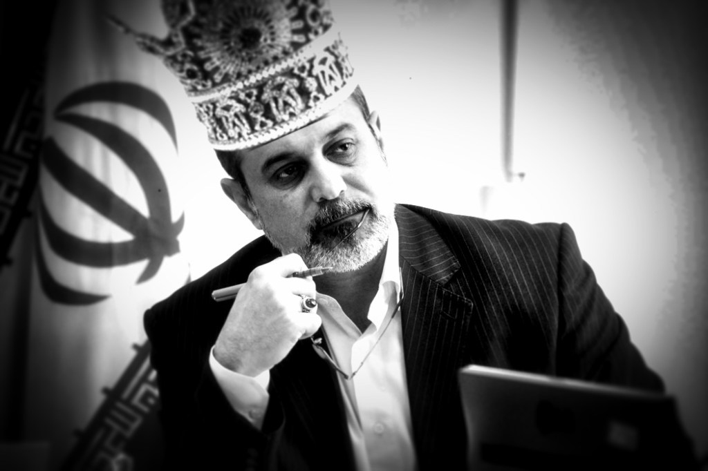 اسراف وزیر آموزش و پرورش در&nbsp;شکرخوری