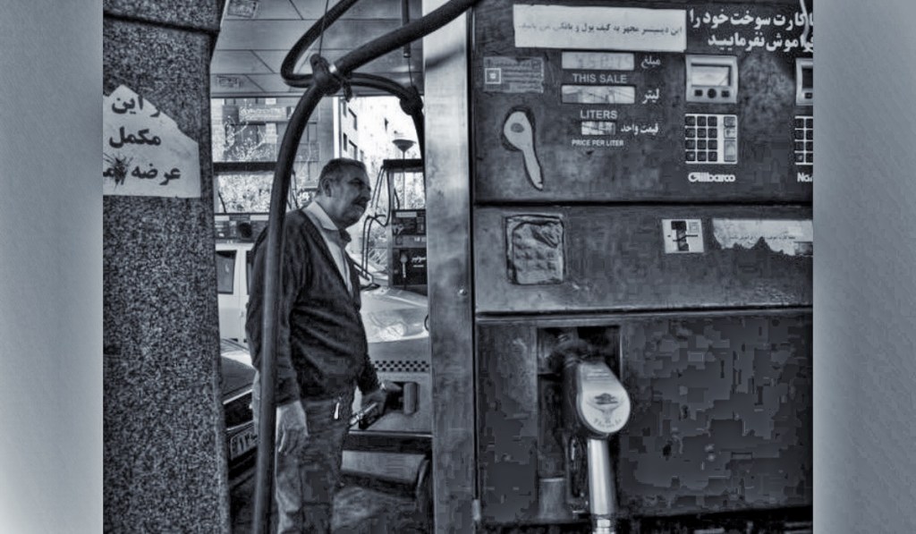 شورش بنزین و وظایف کنونی – رحمت آل&nbsp;احمد