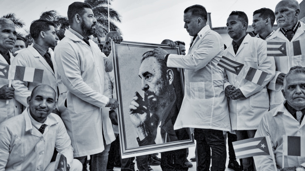 آمریکا ، کوبا را از فهرست دریافت کمک خارج کرد