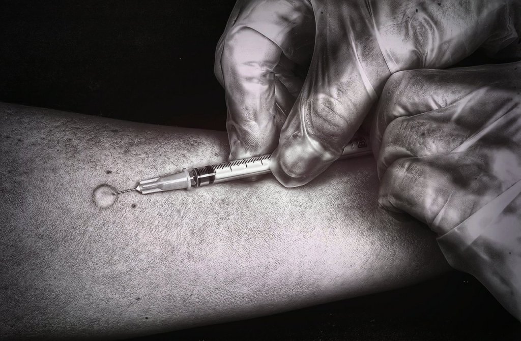 دارو سازی «سود محور»  تسلیم شبیخون «کرونا»&nbsp;شد!