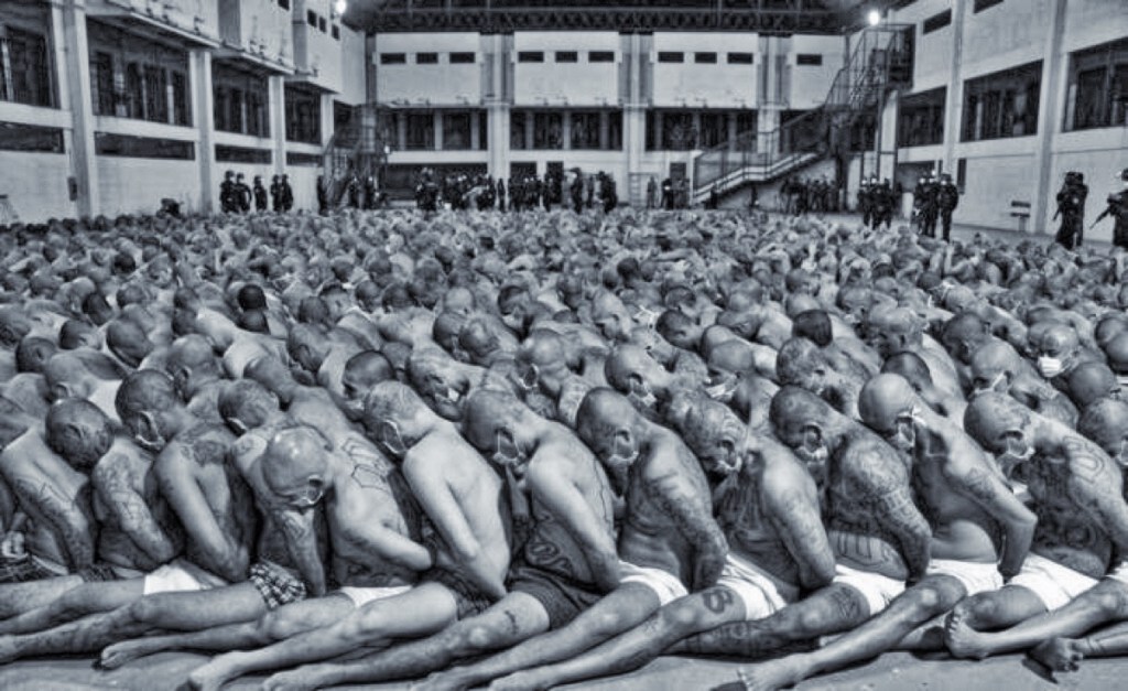 جهان و کوبا: کشتی بردگان، صف‌های انتظار، تنگناها در عصر&nbsp;کووید-۱۹