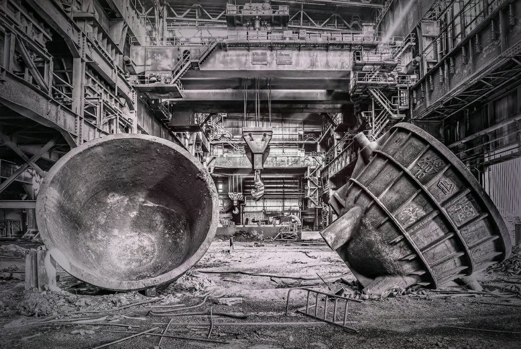 جنجال قیمت فولاد و «فسادیابِ» فاسدی به نام صبا آذرپیک – مرتضی یگانه – نشریه‌ی راه&nbsp;نو