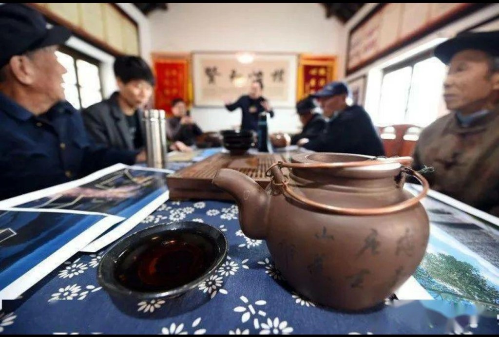 نگاهی به ریشه فرهنگی مفهوم دموکراسی مردمی در کل&nbsp;فرایند