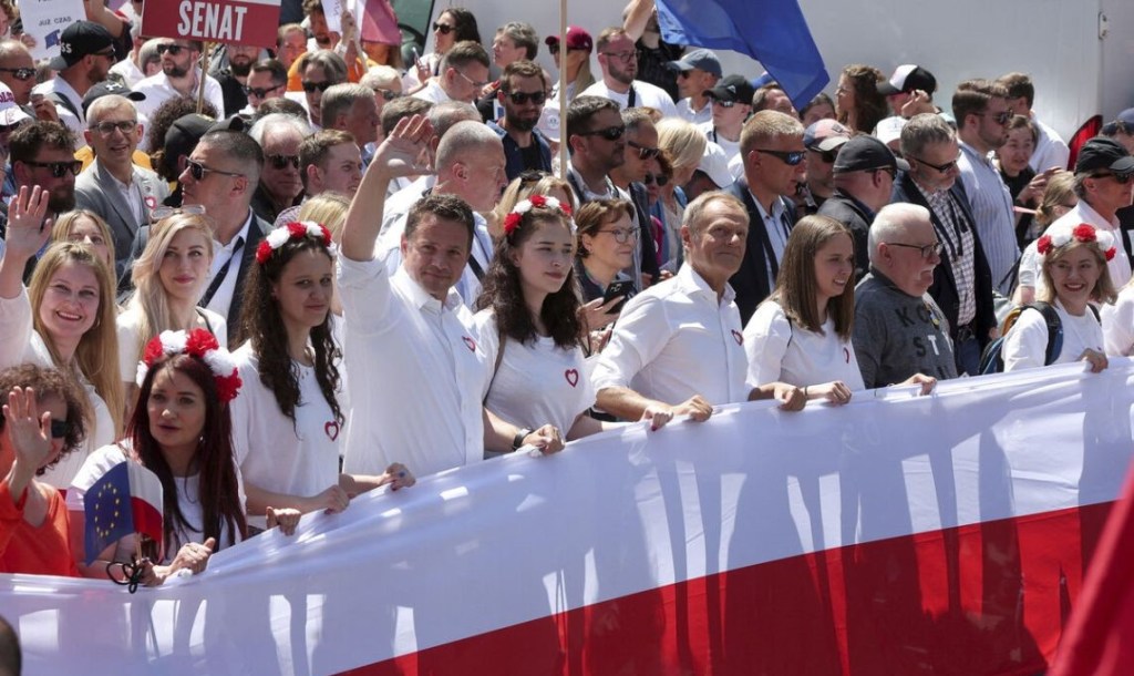 «عوامل کرملین» در مرکز اروپا – والری بورت – ا. م.&nbsp;شیری