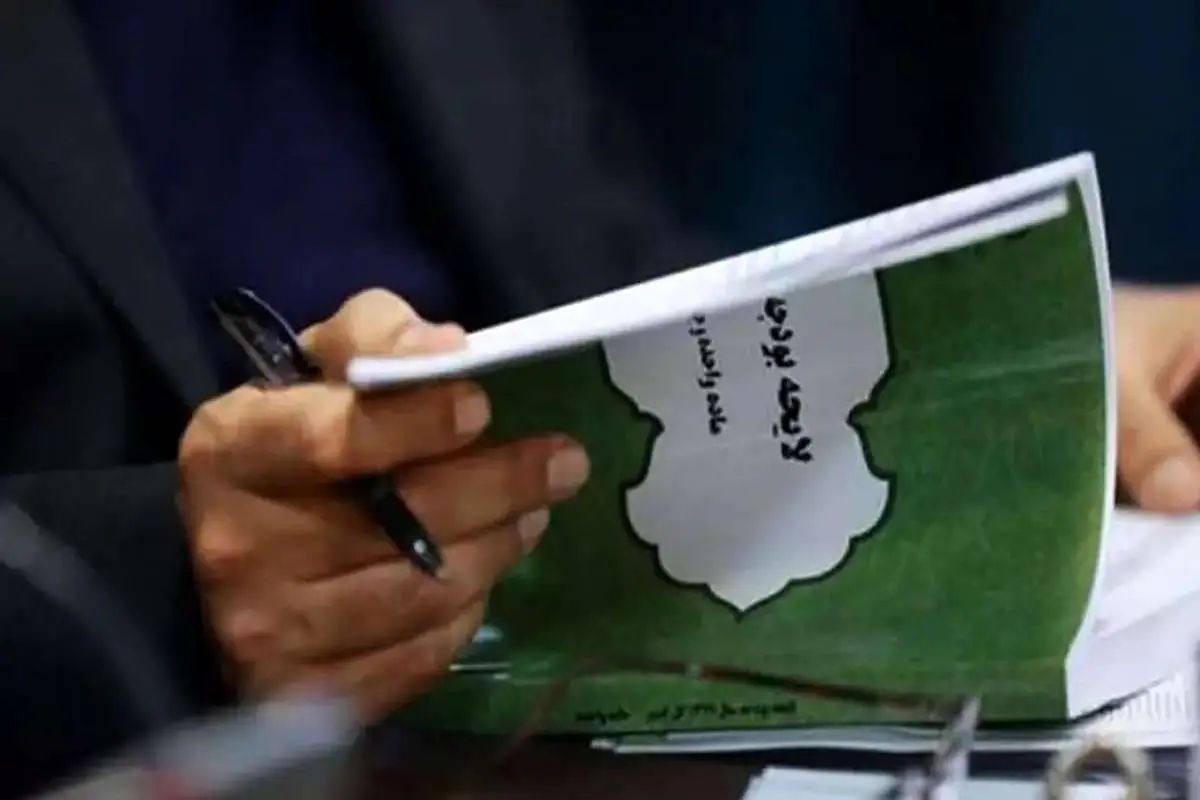 لایحه‌ی بودجه سال ۱۴۰۳ و چشم‌انداز تداوم بحران و تشدید فروبستگی اقتصادی و اجتماعی کشور – مسعود امیدی 