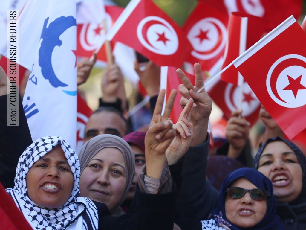 تونس تلاش برای برقراری روابط با اسرائیل را &laquo;خیانت ملی&raquo; رده‌بندی&nbsp;میکند.