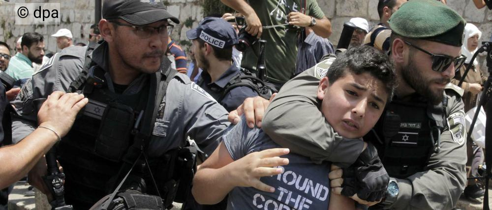 یورش در کرانه باختری – دزدی از صرافی&nbsp;ها