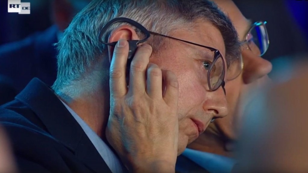 بحث و جدل سردبیر یونگه ولت با پوتین در مجمع&nbsp;والدای