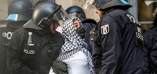 اخراج بی‌چون‌وچرا از&nbsp;آلمان