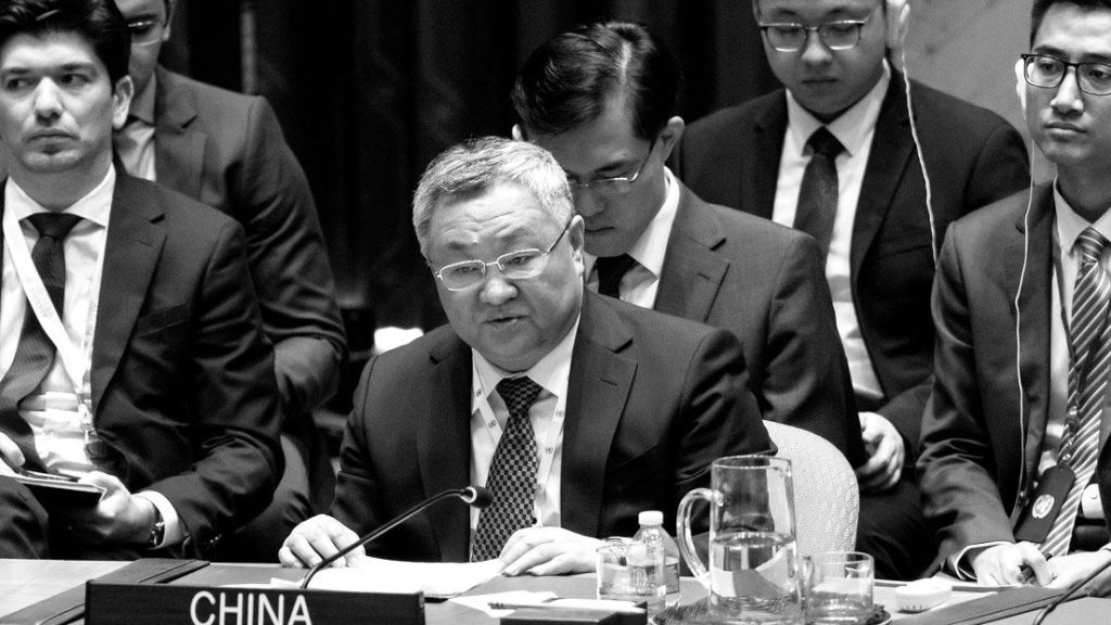 چین: آمریکا به اسرائیل اجازه می‌دهد از تمام خطوط قرمز قوانین بین‌المللی بشردوستانه عبور&nbsp;کند